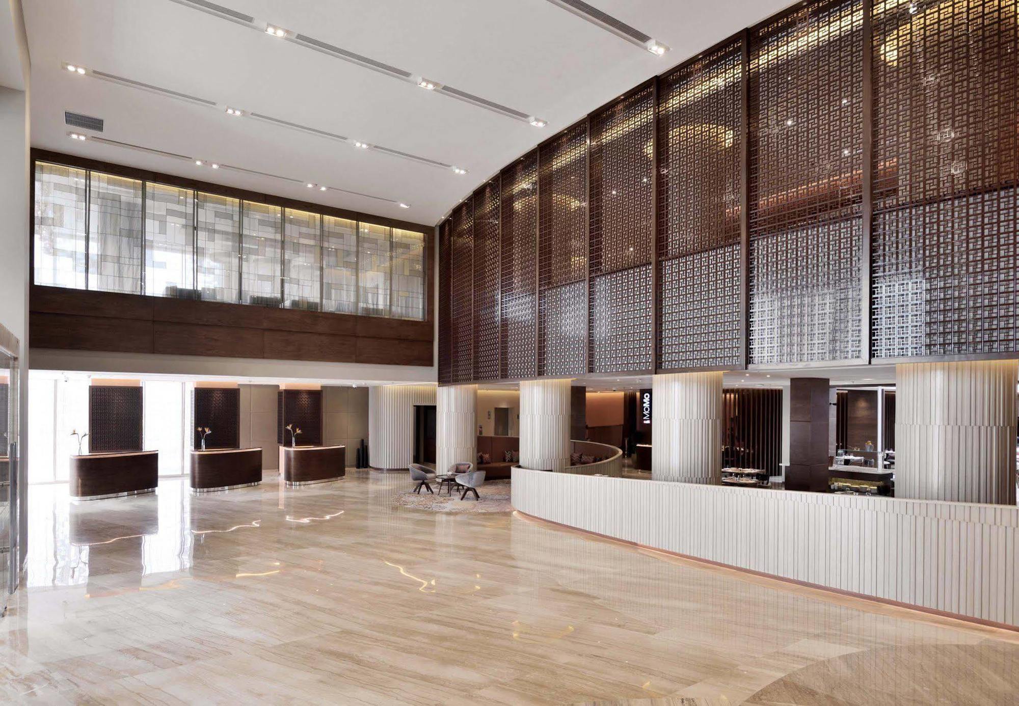 Courtyard By Marriott Raipur Hotel Exterior photo